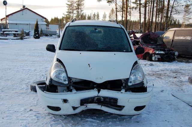 Toyota Yaris Verso 1999-2007 , Motorkode: , Girkassekode: 