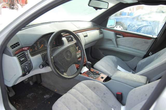 Mercedes E-Klasse 1995-2000 (Fase 1) (W210) (W210), Motorkode: , Girkassekode: 