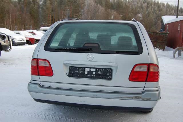 Mercedes E-Klasse 1995-2000 (Fase 1) (W210) (W210), Motorkode: , Girkassekode: 