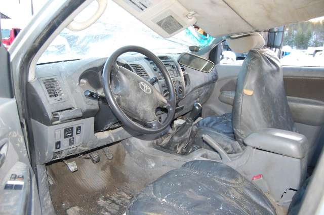 Toyota Hilux 2006-2011 , Motorkode: , Girkassekode: