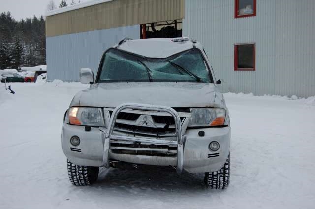 Mitsubishi Pajero 2000-2006 (Type III) , Motorkode: , Girkassekode: 