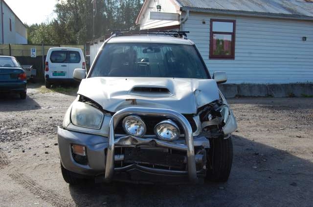 Toyota RAV4 2000-2006 (Type II) , Motorkode: , Girkassekode: