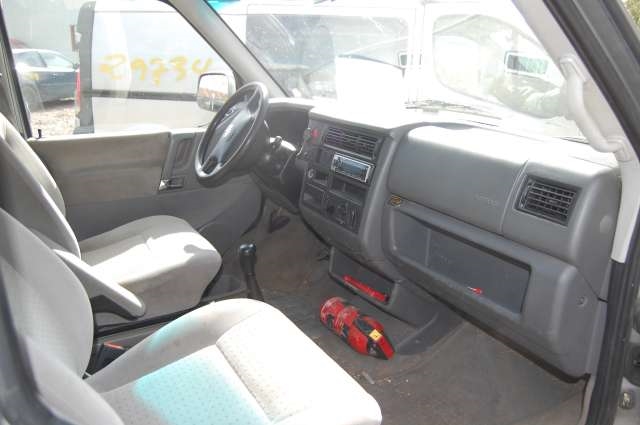 VW Transporter / Caravelle 1990-2003 (T4) (T4), Motorkode: , Girkassekode: 
