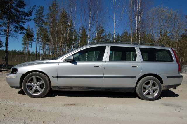 Volvo V70 2000-2004 (Type II, Fase 1) , Motorkode: , Girkassekode: 