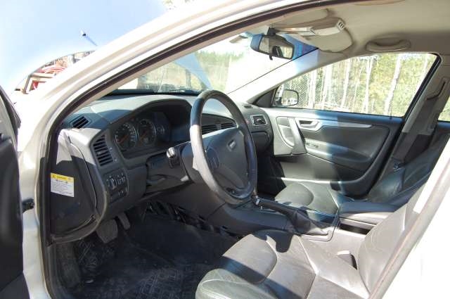 Volvo V70 2000-2004 (Type II, Fase 1) , Motorkode: , Girkassekode: 