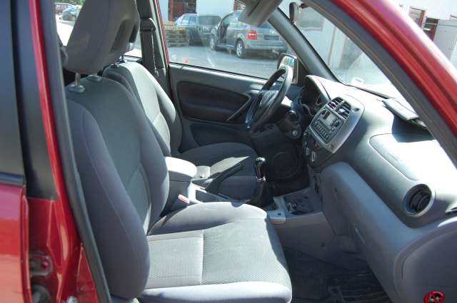 Toyota RAV4 2000-2006 (Type II) , Motorkode: , Girkassekode: