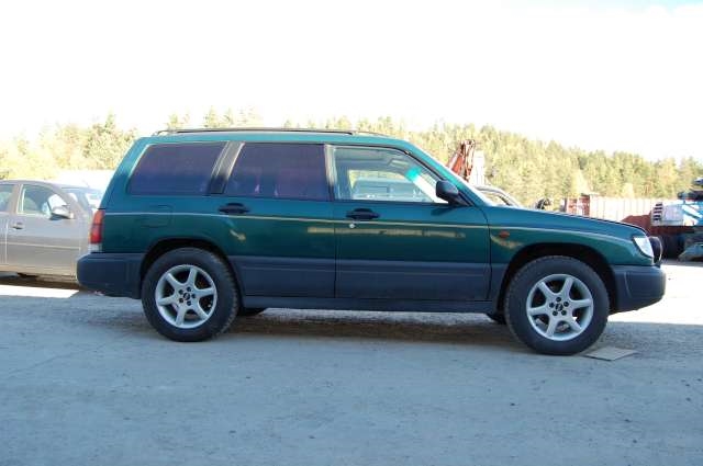 Subaru Forester 1997-2002 (Type I) , Motorkode: , Girkassekode: