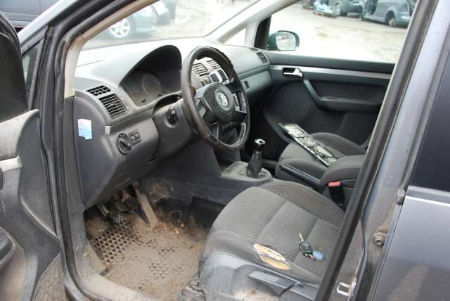 VW Touran 2003-2006 (Type I, Fase 1) , Motorkode: , Girkassekode: