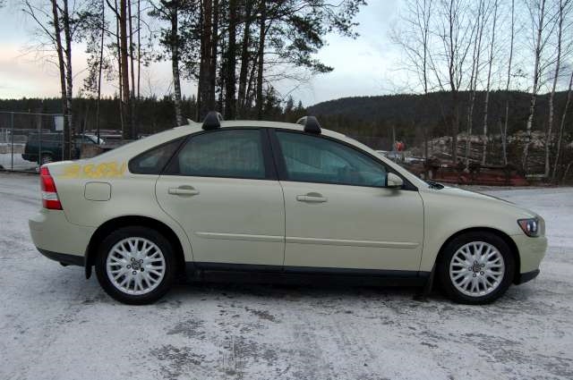 Volvo S40 2004-2007 (Type II, Fase 1) , Motorkode: , Girkassekode: