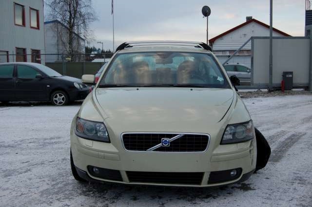 Volvo S40 2004-2007 (Type II, Fase 1) , Motorkode: , Girkassekode: