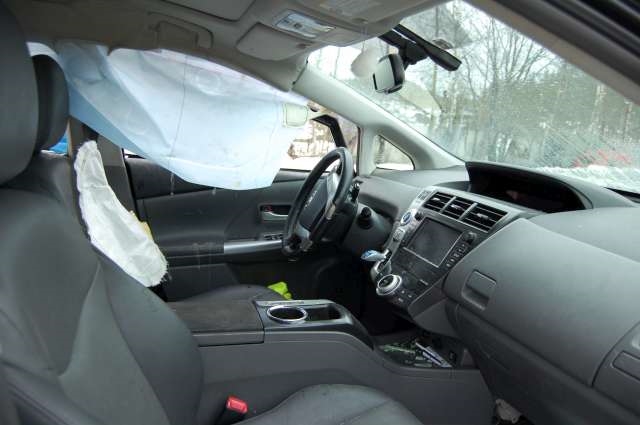 Toyota Prius 2009-2016 (Type III) (COMBI) (COMBI), Motorkode: , Girkassekode: 