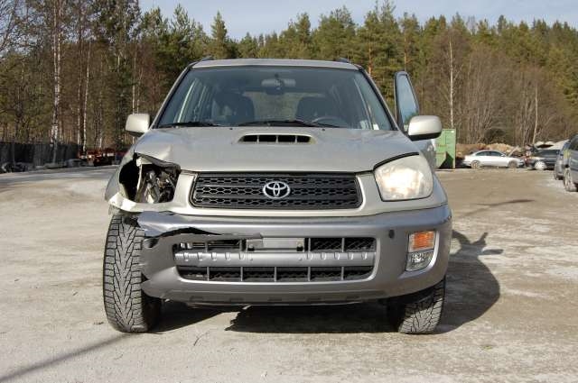 Toyota RAV4 2000-2006 (Type II) , Motorkode: , Girkassekode: 