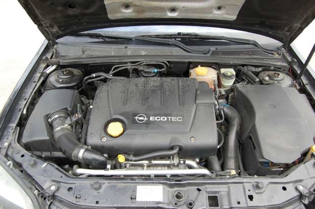 Opel Signum 2003-2006 , Motorkode: , Girkassekode: