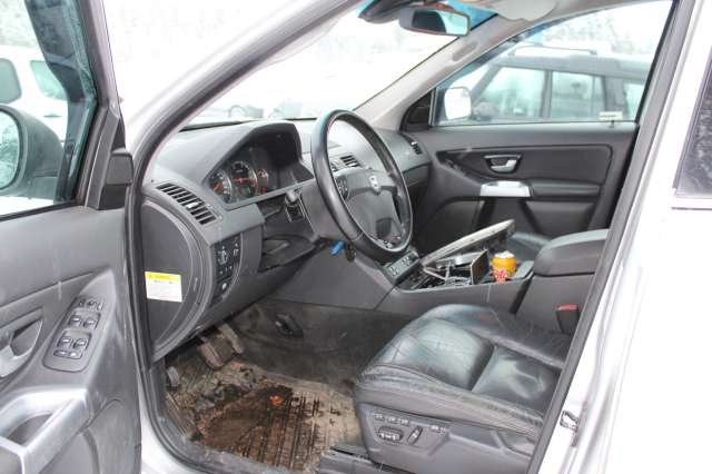 Volvo XC90 2002-2006 (Type I, Fase 1) , Motorkode: , Girkassekode: 