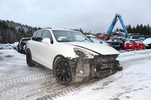Porsche Cayenne 2010-2017 (92A) (92A), Motorkode: , Girkassekode: 