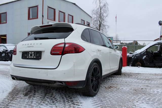 Porsche Cayenne 2010-2017 (92A) (92A), Motorkode: , Girkassekode: 