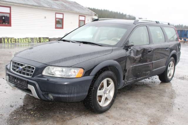 Volvo XC70 2005-2007 (Type I, Fase 2) , Motorkode: , Girkassekode: