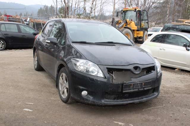 Toyota Auris 2013-2015 (Type II, Fase 1) , Motorkode: , Girkassekode: 
