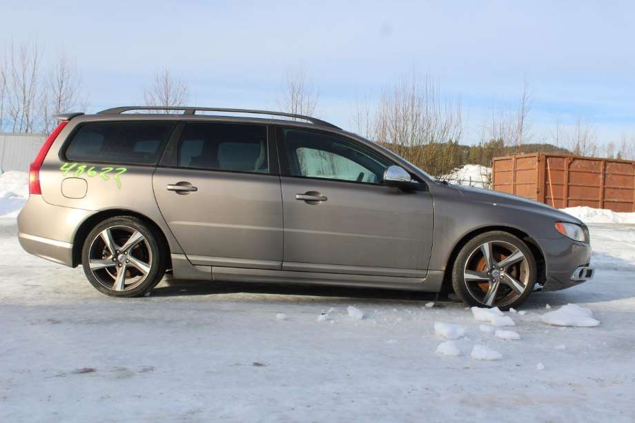 Volvo V70 2007-2013 (Type III, Fase 1) , Motorkode: D5204T3, Girkassekode: 