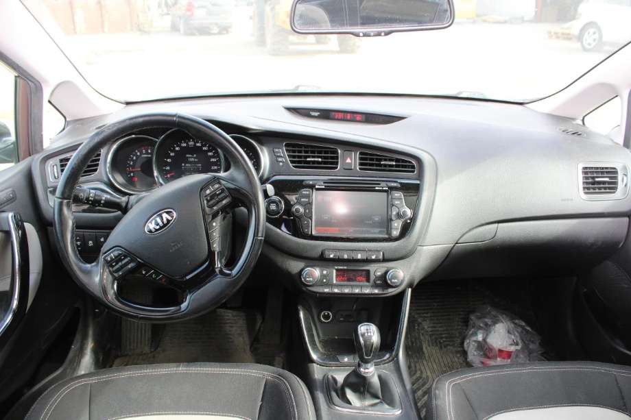 Kia Cee