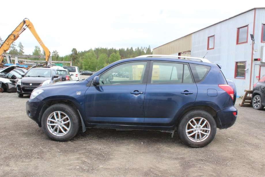 Toyota RAV4, 2006-2009 (Type III, Fase 1)  delebil , Motorkode: 2AD-FTV|DPF