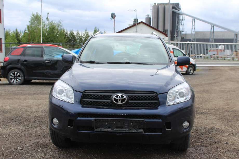 Toyota RAV4 2006-2009 (Type III, Fase 1) delebil , Motorkode: 2AD-FTV|DPF, Girkassekode: 