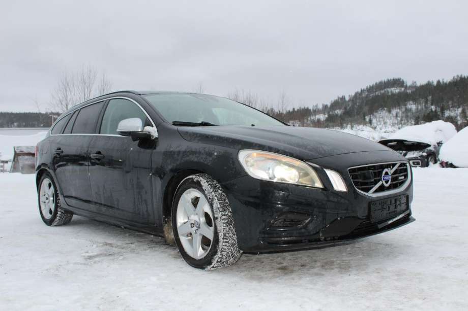 Volvo V60 2010-2013 (Type I, Fase 1) delebil , Motorkode: D4162T, Girkassekode: 