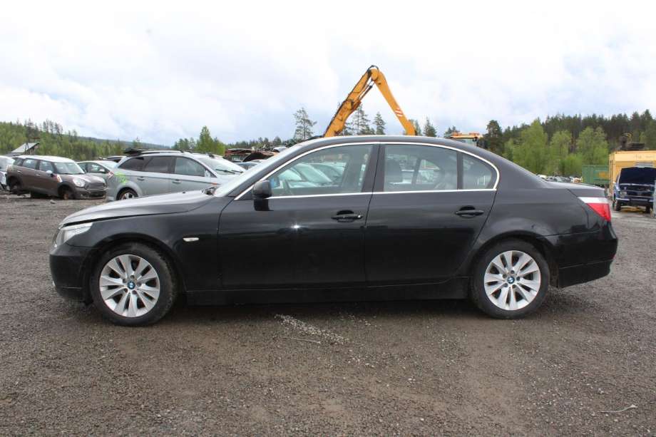 BMW 5-Serie 2003-2010 (E60/E61) delebil , Motorkode: AUY, Girkassekode:
