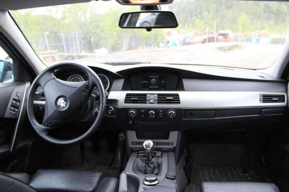 BMW 5-Serie 2003-2010 (E60/E61) delebil , Motorkode: AUY, Girkassekode: