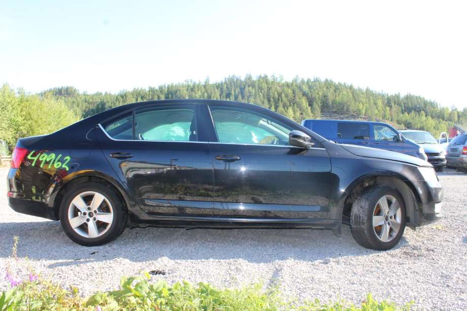 Škoda Octavia 2013-2016 (Type III, Fase 1) , Motorkode: CYV B, Girkassekode: RES