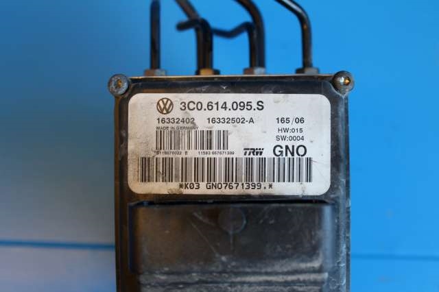 ABS sentral til VW Passat 2005-2010 (B6) (B6) (TRW|3C0 614 095 S|)