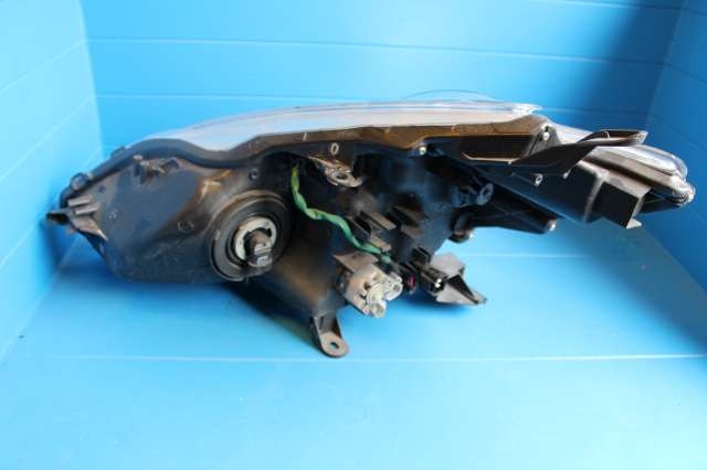 Frontlykt høyre xenon til Toyota Prius 2009-2016 (Type III) (COMBI) (COMBI) 