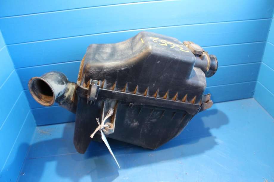 Luftfilterboks til Toyota RAV4 2000-2006 (Type II)