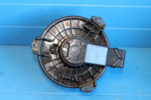 Varmeapparat motor til Toyota Urban Cruiser, 2009-2014 (DENSO|)