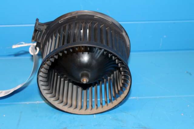 Varmeapparat motor til Ford Fiesta 2008-2012 (Type VI, Fase 1)  (BOSCH|VP8E2H 184556-B|)