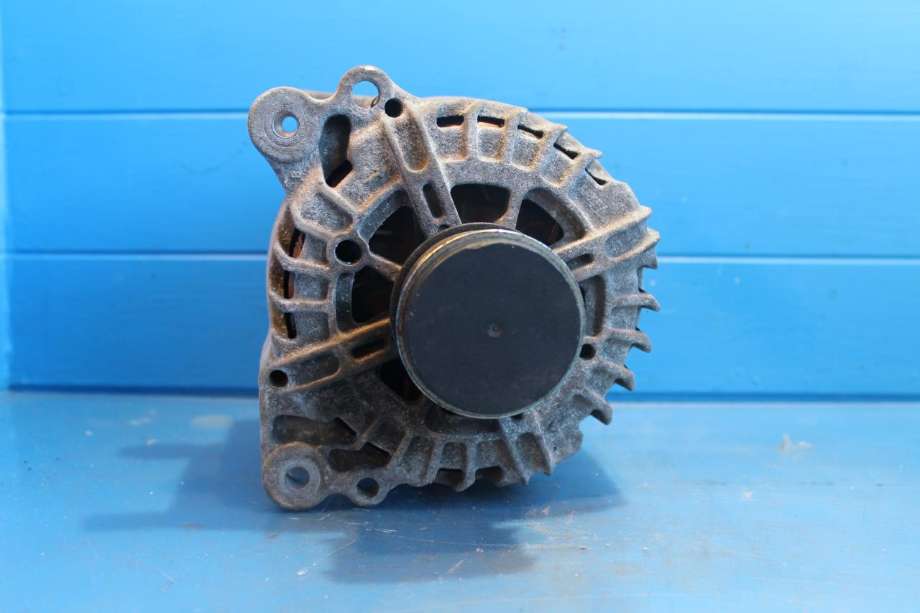 Dynamo diesel til VW Touran 2010-2015 (Type I, Fase 3)  (VALEO|03L 903 023 F|)