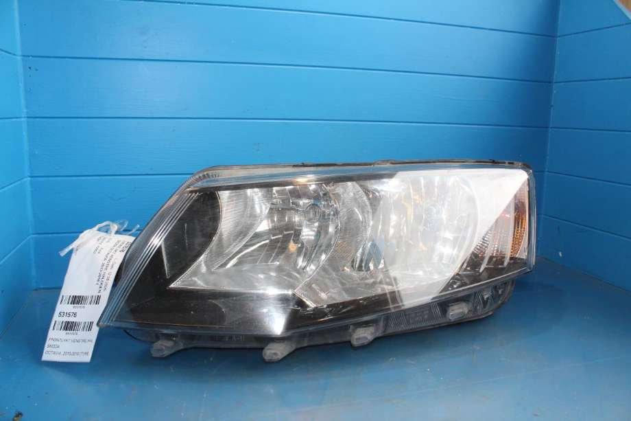 Frontlykt venstre halogen til Škoda Octavia, 2013-2016 (Type III, Fase 1)  