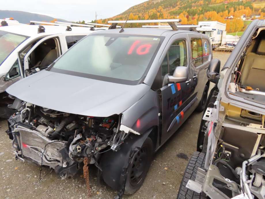 Peugeot Partner 2019-->> (Type III) delebil , Motorkode: YH01, Girkassekode: 