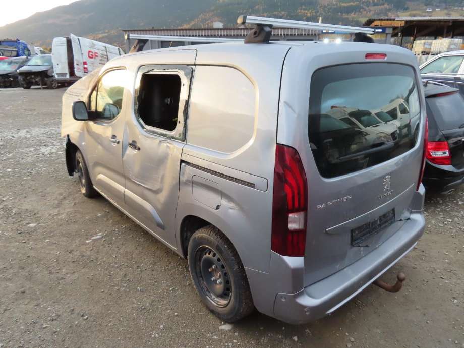 Peugeot Partner 2019-->> (Type III) delebil , Motorkode: YH01, Girkassekode: 