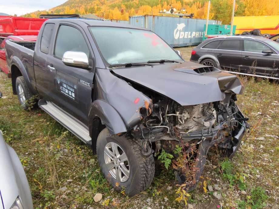 Toyota Hilux 2012-2016 delebil , Motorkode: 2KD-FTV, Girkassekode: 