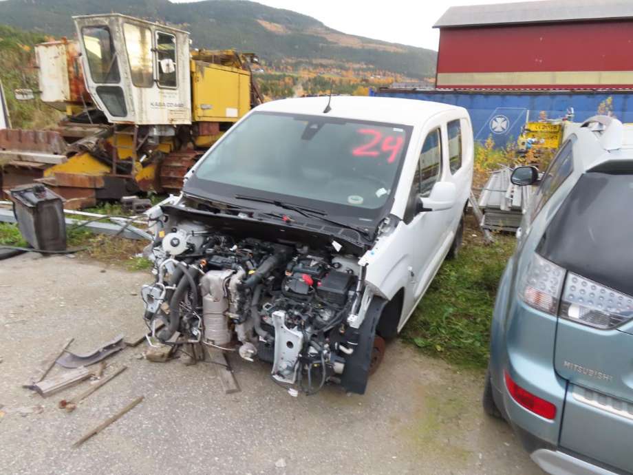 Peugeot Partner, 2019->> (Type III)  delebil , Motorkode: YH01