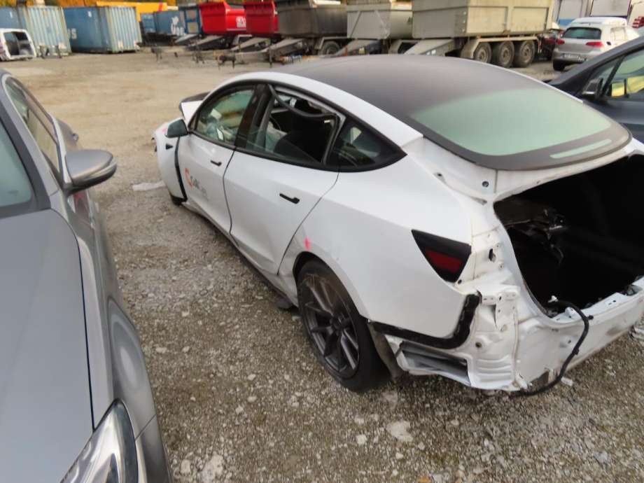 Tesla Model 3 2018-2023 (Fase 1) delebil , Motorkode: 3D3|3D5, Girkassekode: 