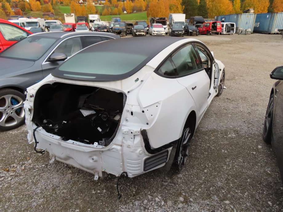 Tesla Model 3 2018-2023 (Fase 1) delebil , Motorkode: 3D3|3D5, Girkassekode: 