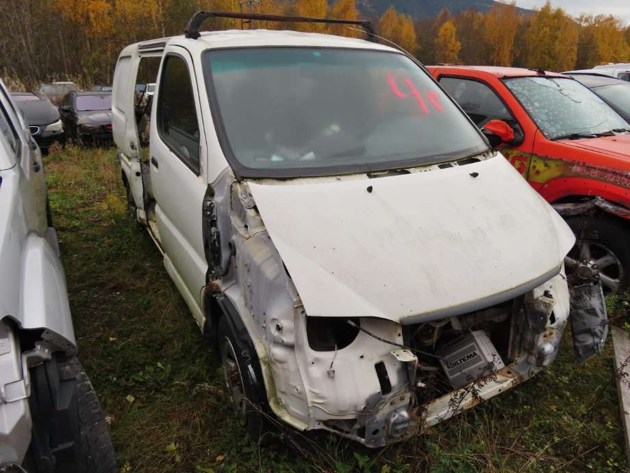 Toyota Hiace 2001-2006 (Fase 2) delebil , Motorkode: 2KD-FTV, Girkassekode: 