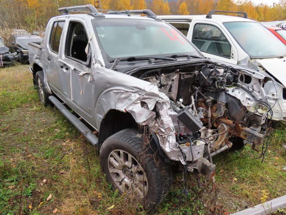 Nissan Navara 2010-2015 (Fase 2) (D40) delebil , Motorkode: V9X, Girkassekode: 
