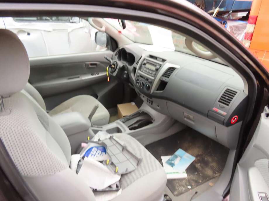 Toyota Hilux 2002-2005 delebil , Motorkode: , Girkassekode: 