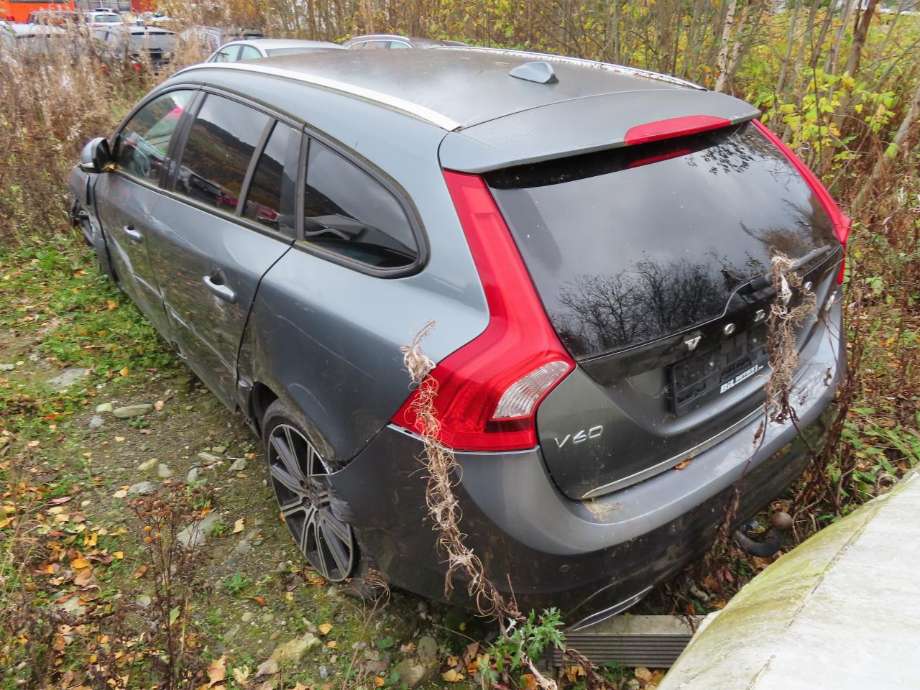 Volvo V60/V60 CC 2013-2018 (Type I, Fase 2) delebil , Motorkode: D5244T20|VOLVO E1, Girkassekode: 