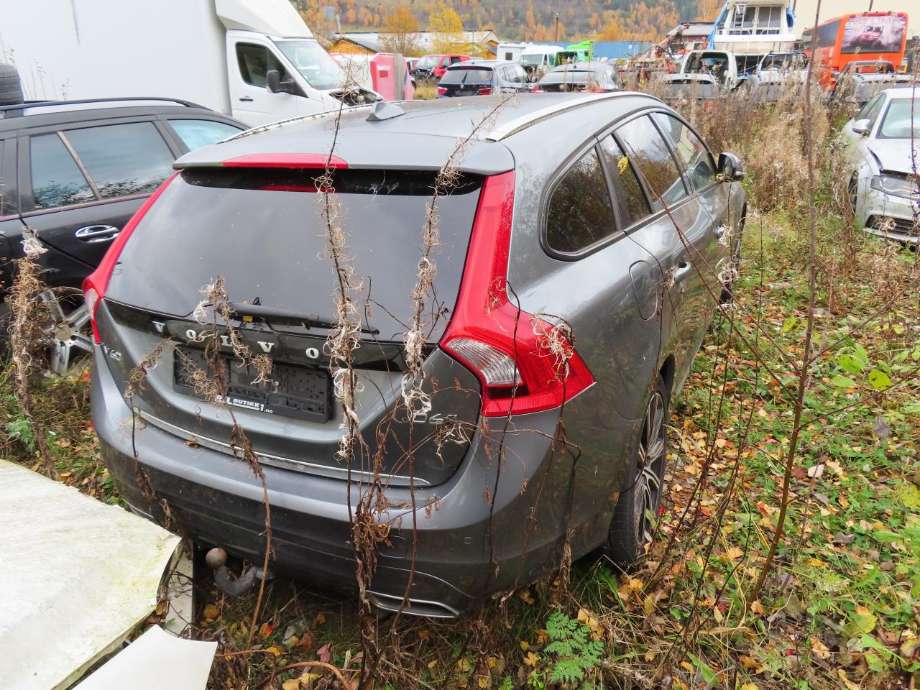Volvo V60/V60 CC 2013-2018 (Type I, Fase 2) delebil , Motorkode: D5244T20|VOLVO E1, Girkassekode: 