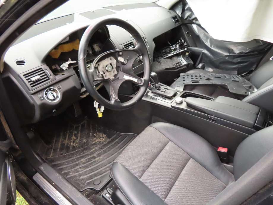 Mercedes C-Klasse 2011-2014 (Fase 2) (W204) delebil , Motorkode: 651913, Girkassekode: 