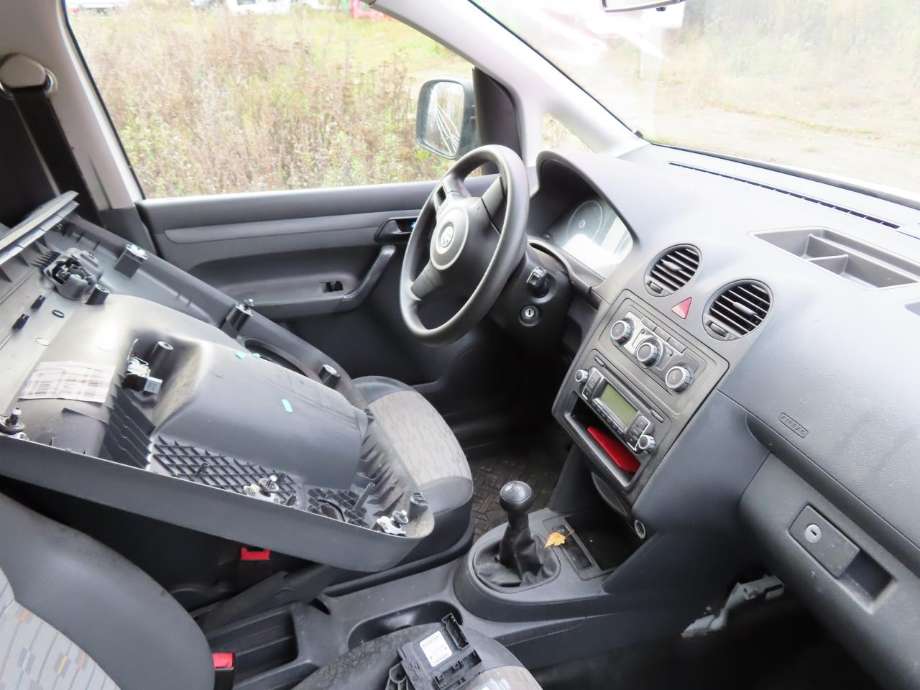 VW Caddy 2010-2015 (Type III, Fase 2) delebil , Motorkode: CAY, Girkassekode: 